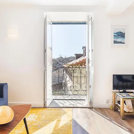 Rossio Sunny View Apartment *