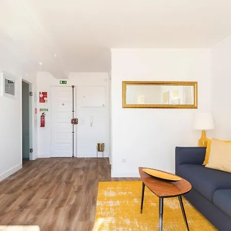 Rossio Sunny View Διαμέρισμα *