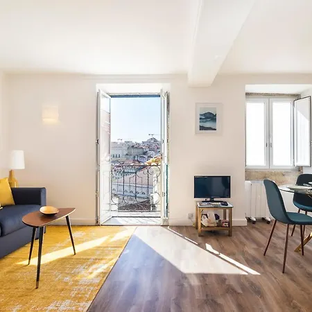 Rossio Sunny View דירה *