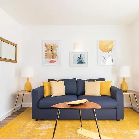 דירה Rossio Sunny View ליסבון